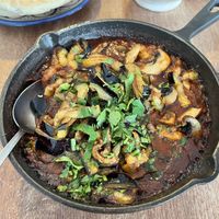 Veganes Shakshuka  at Mr and Mrs Humus in Bonn