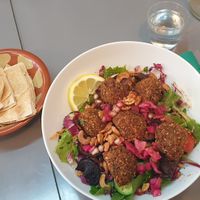 Couscous  salad served with flatbread at Le Daily Syrien Veggie in Paris