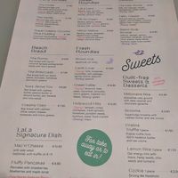Food menù 🧾 at The Lala in Vienna