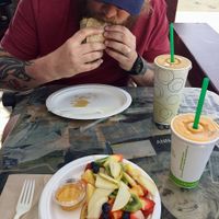 Breakfast at The Stand Natural Foods in Laguna Beach