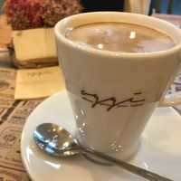 vegan latte at OGGI in Santiago