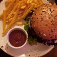 Orenda's burger at Orenda in Beirut
