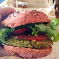 Mamma Mia burger at Flower Burger in Bologna