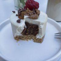 Peanut White Chocolate 👍  at Plants & Cakes in Frankfurt