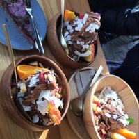 Snickers nice cream, breakfast bowl and raw cake  at Plants & Cakes in Frankfurt