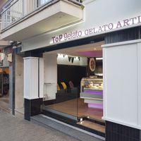 Outside at Top Gelato in Mallorca