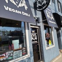 Entrance to deli at Seitan's Realm in Columbus