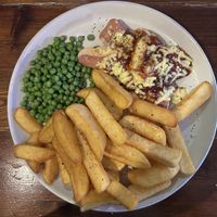 Hunter’s Chicken with BBQ sauce.  at Crown & Anchor in Winchester
