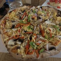 Vegetable pizza with vegan cheese   at Il Gusto - Maybe closed in Planos