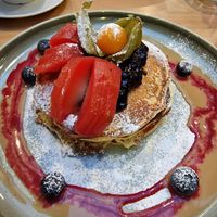 Blueberry pancakes at FRØ in Tromsoe