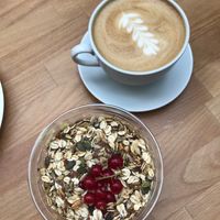 Chia pudding and oat latte. Definitely recommend! at FRØ in Tromsoe