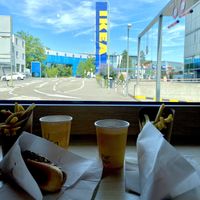 Hotdog mit Pommes & Getränk  at IKEA in Dietlikon