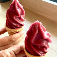 Erdbeersofteis  at IKEA in Dietlikon