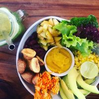 Vegan Veggie Bowl & Green Detox Juice ❤️🌱 at The Source Cafe in Siem Reap