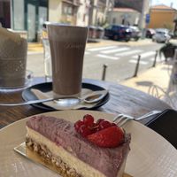 Delicious raw vegan cheesecake, have plant based milk, late was ok, cacao not so good.., ice cream delicious  at Kaokakao Patisserie in Opatija