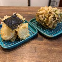 L: mixed veg tempura
R: green onion tempura at Menkui Kinya in Kyoto