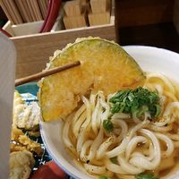 Vegan vegetable tempura at Menkui Kinya in Kyoto
