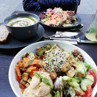 Vegan bowl, low carb lasagne and soup at Liebling Trier in Trier