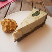Raw Vegan Poppyseed-Lemon-Mint Cake  at Liebling Trier in Trier