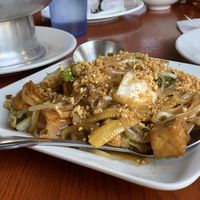 Pad Thai with tofu and veggies at Rice By Mama in Ventura