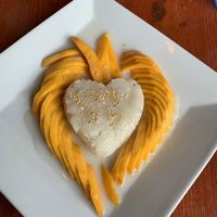 Sticky rice with mango and coconut milk at Rice By Mama in Ventura