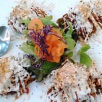 Raw pizza at Ariya Organic Cafe in Bangkok