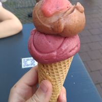 Plumb flavour was very nice, ok waffle at Luicella's - Hüxstraße in Luebeck