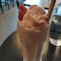 Strawberry smoothie at 29 Coffties in Chiang Mai