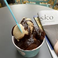 Ice cream: peanut butter, Willy Wonka chocolate bomb and spekulatius cookies and hot chocolate sauce  at Katchi Ice Cream - Savignyplatz in Berlin