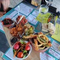 Lovely entree plate they made completely vegan! at O'Resto in Quinson