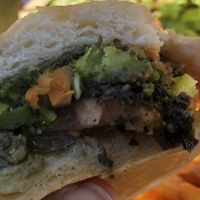 Hamburguesa vegan con verduras  at O'Resto in Quinson