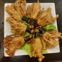 Enochi mushroom 👌🏻 at Sen Vegan House in Ho Chi Minh City