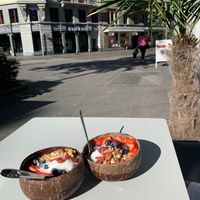 Very Berry Açai Bowls Large at Wild Bowls in Zurich