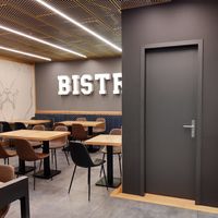 New seating area at Züri Bistro in Zurich