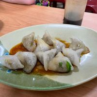 red oil dumplings at Hǎo KǒuWèi SùShí in Taichung