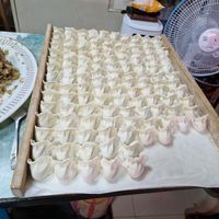Freshly hand made dumplings. at Lái Xīn SùShí 來欣素食手工水餃 in Taipei