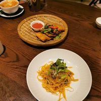 Karee puffs and mango salad at Siam in Montreal