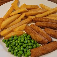 Fish fingers, chips & peas at Hungry Horse - Old Rectory in Stockport
