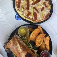 Hawaiian pizza and sandwich  at Vegan Town in Ajijic