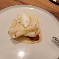 Caramelised green apple, raw apple and lemon sorbet at Xavier Pellicer in Barcelona