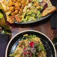 Risotto et assiette à partager at Don Vegan in Quebec