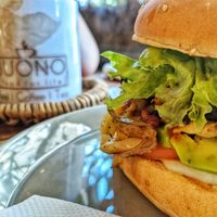 Veggie Burger ohne Käse at Buono in Kandy