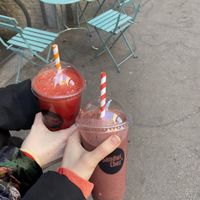 Some joice and açai smoothie   at Sandwichez - Urquinaona in Barcelona