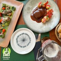 Pandora's Little Garden (different pastes) + Juicy Marbles (mock meat)  at Pandora Greenbox in Split