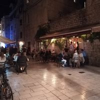 The foto from the food was swallowed by the camera sadly, maybe because it was so good. 😉 at Pandora Greenbox in Split