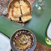 Hummus and bread at Pandora Greenbox in Split