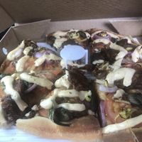 Vegan oumph pizza at Peppes Pizza - Jernbanetorget  in Oslo