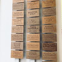 I gusti vegan disponibili. at Gelataria COSI in Coimbra