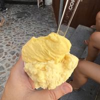 Mango und Passionsfrucht  at Gelataria COSI in Coimbra