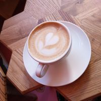 Oat milk cappuccino at Life's a Peach in Utrecht